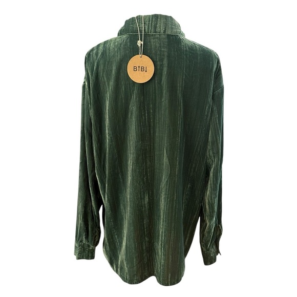 NEW Women's XL Green Crushed Velvet Soft Long Sleeve Casual Button-Up Top - Picture 5 of 5
